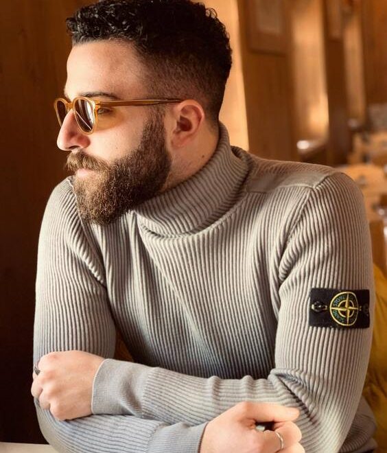 Best Hairstyles for Men with Glasses: 23 Stylish Ideas