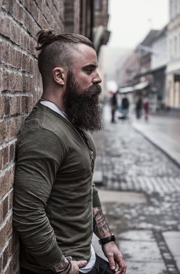 Viking Beard with Thick Volume and Natural Waves