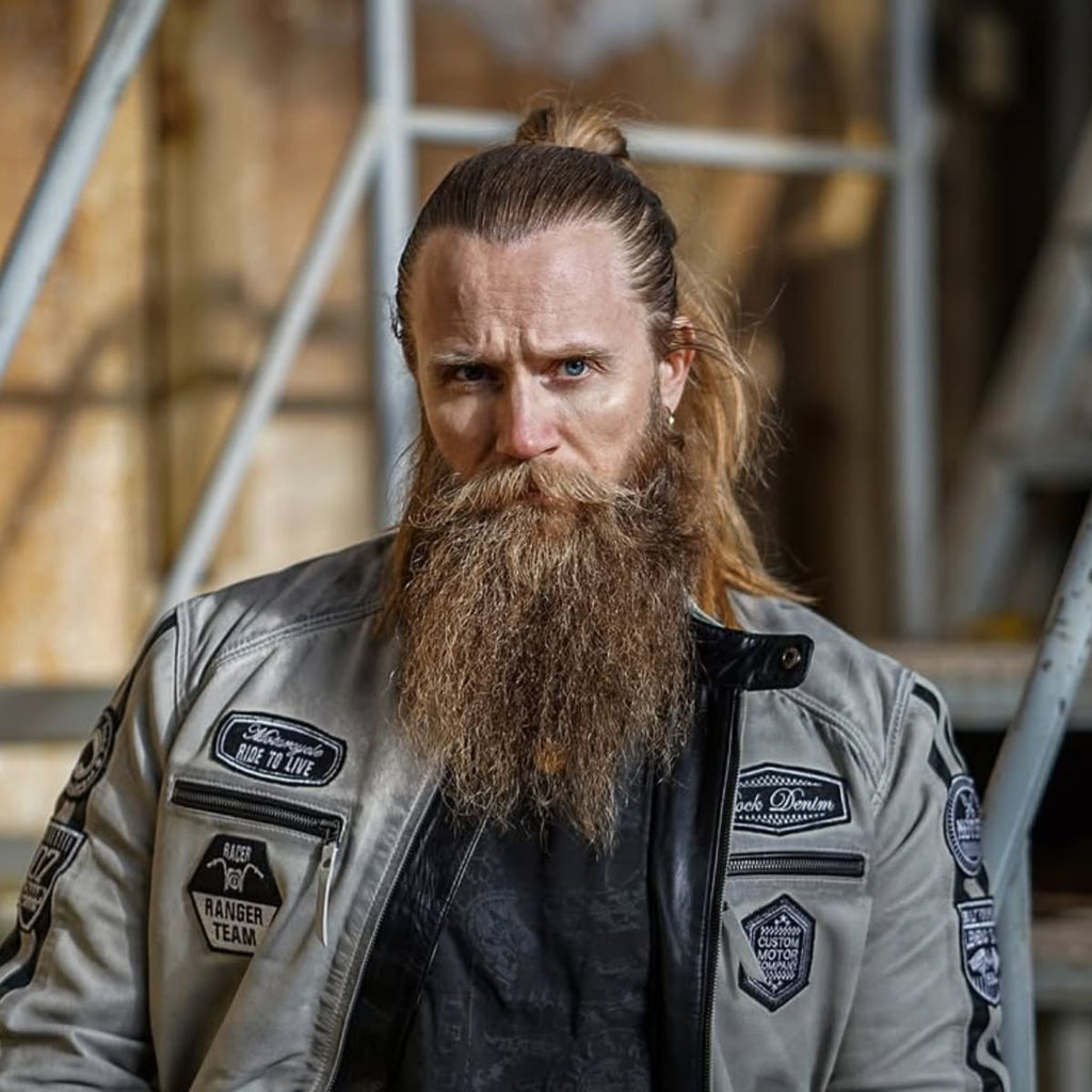 Viking Beard with Long Hair Elegance