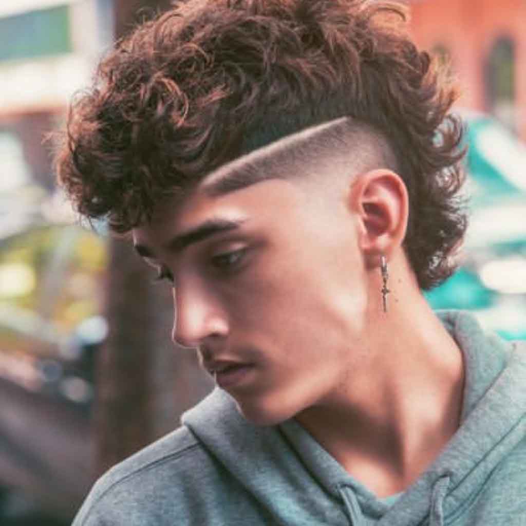 Disconnected Side Swept Undercut