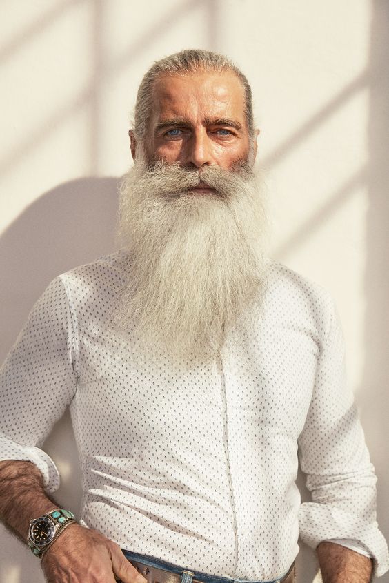 Medium-Length White Beard with Salt-and-Pepper Highlights